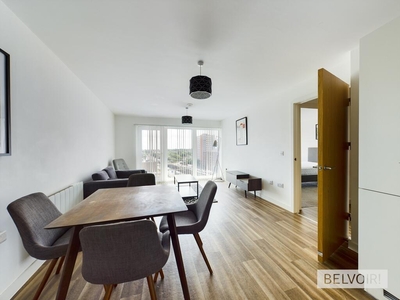 2 bedroom flat for rent in Lincoln Apartments, 2 Lexington Gardens, Park Central, Birmingham, B15