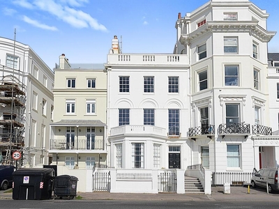 2 bedroom flat for rent in Marine Parade, BRIGHTON, BN2