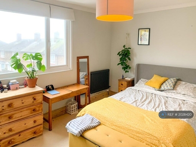 2 bedroom flat for rent in Richmond Street, Brighton, BN2