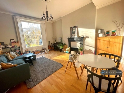 2 bedroom flat for rent in Shooters Hill Road, London, SE3