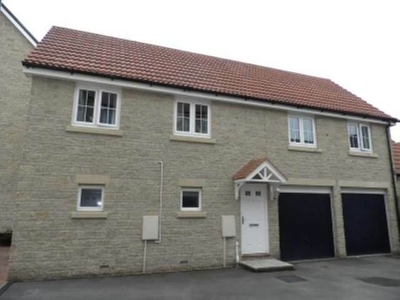 2 bedroom house to rent Frome, BA11 5AS