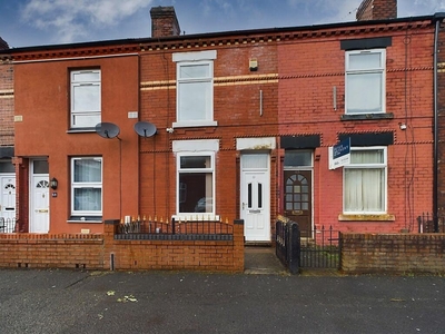 2 bedroom terraced house for rent in Ewan Street, Gorton, Manchester, M18