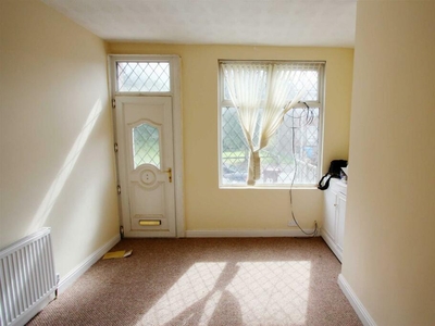 2 bedroom terraced house for rent in Parkhill Avenue, Manchester, M8