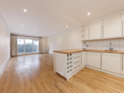 3 bedroom apartment for rent in Hereford Road Notting Hill W2