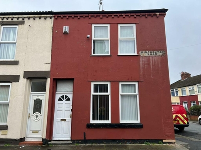 3 bedroom end of terrace house for rent in Winchester Road, Anfield, Liverpool, L6