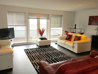 3 bedroom flat to rent Aberdeen, AB11 6LN