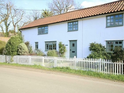3 bedroom semi-detached house for sale Badingham, IP13 8LQ
