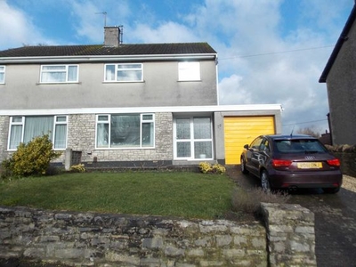 3 bedroom semi-detached house to rent Frome, BA11 1NG