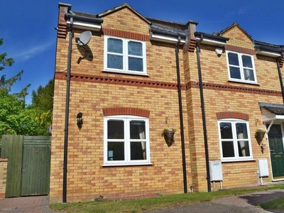 3 bedroom semi-detached house to rent Peterborough, PE8 4DG