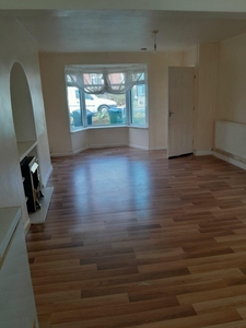 3 bedroom terraced house for rent in Smethwick, West Midlands, B67
