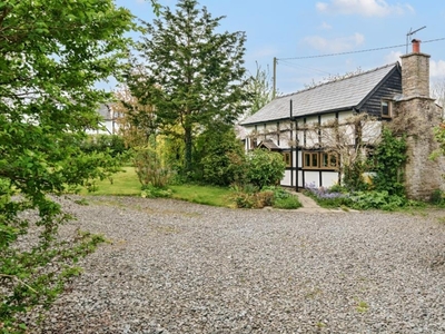 4 Bed Cottage For Sale in Lyonshall, Herefordshire, HR5 - 5001914