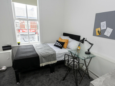 4 bedroom apartment for rent in Copson Street, Withington, Manchester, M20