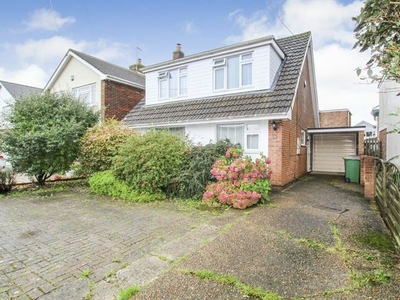4 bedroom detached house for sale Folkestone, CT18 7DN