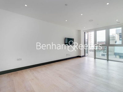 5 bedroom apartment for rent in Sovereign Court, Hammersmith, W6