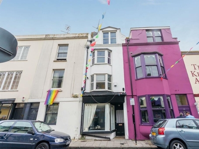 5 bedroom terraced house for rent in George Street, Brighton, BN2