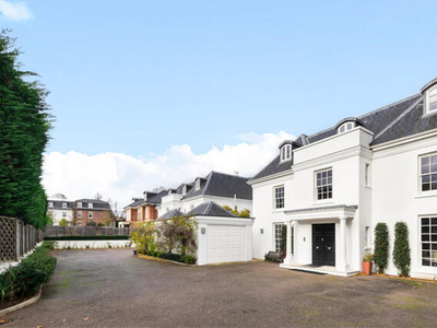 6 Bedroom Detached House For Sale In Hadley Wood, Herts