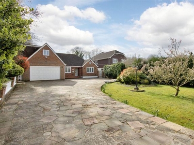 Country house for sale in Manor Drive, Hartley, Longfield, Kent DA3