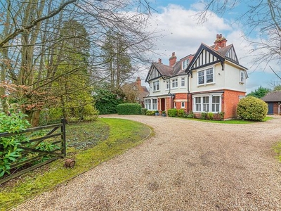 Detached house for sale in The Avenue, Crowthorne RG45