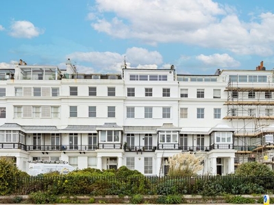 Flat for sale in Chichester Terrace, Brighton BN2