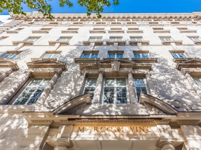 Flat for sale in Strand, London WC2R