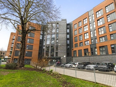 Shared Ownership in London, Greater London 3 bedroom Apartment
