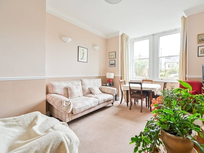 Flat in Perry Vale, Forest Hill, SE23