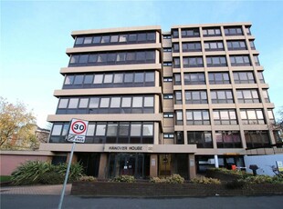 1 bedroom apartment for sale in Hanover House, 202 Kings Road, Reading, Berkshire, RG1