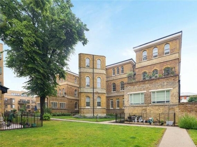 1 Bedroom Flat For Sale In Bow, London