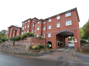 1 bedroom retirement property for sale in St. Davids Hill, Exeter, EX4