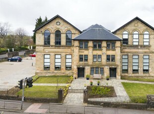 2 bedroom apartment for sale in Fern Court, Lenzie. G66