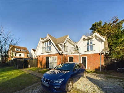 2 Bedroom Apartment For Sale In Surbiton, Surrey