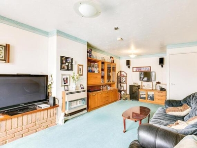 2 Bedroom Bungalow For Sale In Swindon