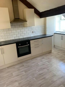 2 Bedroom Flat For Rent In Blackpool, Lancashire