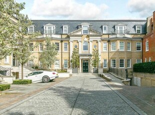 2 Bedroom Flat For Sale In Princess Square, Esher