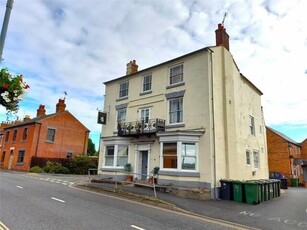 2 Bedroom Flat For Sale In Stourport-on-severn, Worcestershire