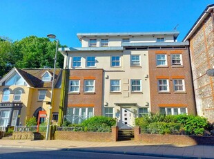 2 bedroom flat for sale in Winchester City Centre, SO23