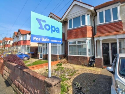 2 Bedroom Flat For Sale In Worthing