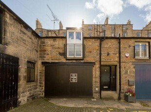 2 Bedroom Mews Property For Sale In New Town, Edinburgh