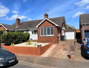 2 bedroom semi-detached bungalow for sale in Lonsdale Road, Heavitree, Exeter, EX1