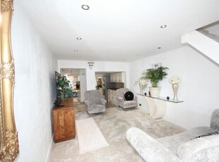 2 Bedroom Semi-detached House For Sale In Uxbridge