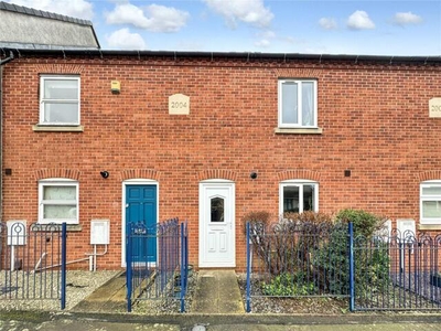 2 Bedroom Terraced House For Sale In Hinckley, Leicestershire