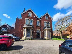 21 bedroom block of apartments for sale in Axholme House, 125 Thorne Road, Doncaster, South Yorkshire, DN2