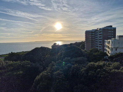 3 Bedroom Apartment For Rent In Bournemouth, Dorset