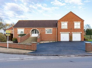 3 Bedroom Detached Bungalow For Sale In Kirton End, Boston