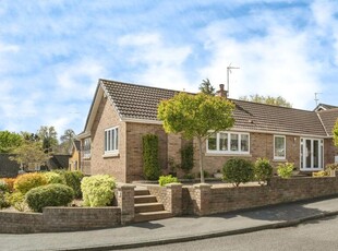 3 bedroom detached bungalow for sale in Lime Tree Crescent, Bawtry, Doncaster, DN10