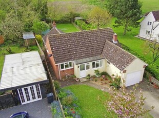 3 Bedroom Detached Bungalow For Sale In Toppesfield, Halstead