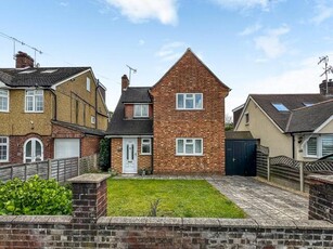 3 Bedroom Detached House For Sale In Watford