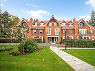 3 Bedroom Flat For Sale In Ascot