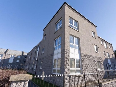 3 bedroom flat to rent Aberdeen, AB24 5BS
