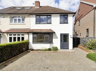 3 Bedroom Semi-detached House For Sale In Dartford, Kent